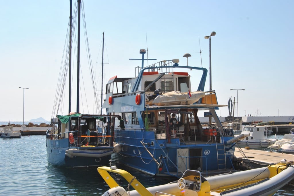 Στα βαθιά νερά της Ικαρίας τα «Aegean Explorer» και «Πηνελόπη»